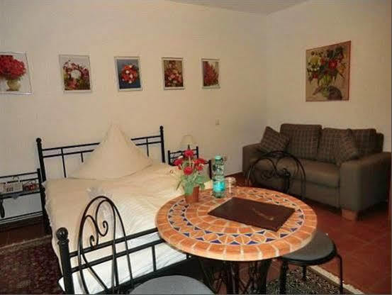 Hotel Garni Jacobs บอนน์ ภายนอก รูปภาพ